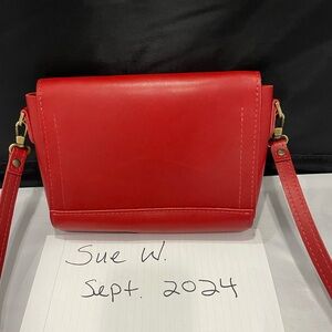 Portland Leather Metro Crossbody